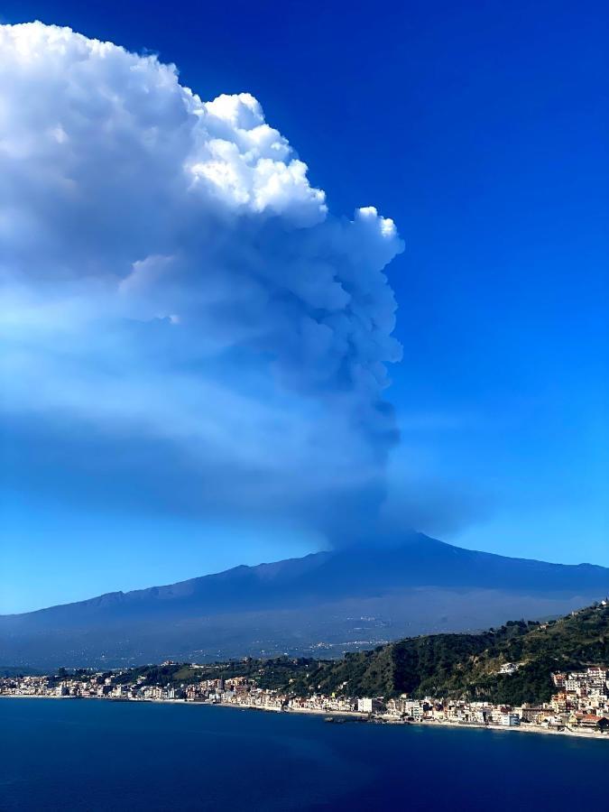 Blue Marine Taormina Appartement Buitenkant foto